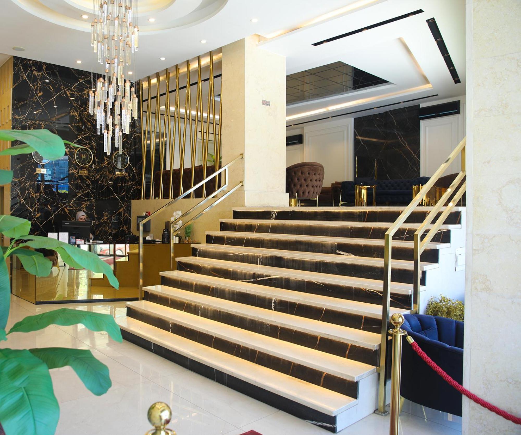 Spark Plaza Hotel Amman Exteriör bild